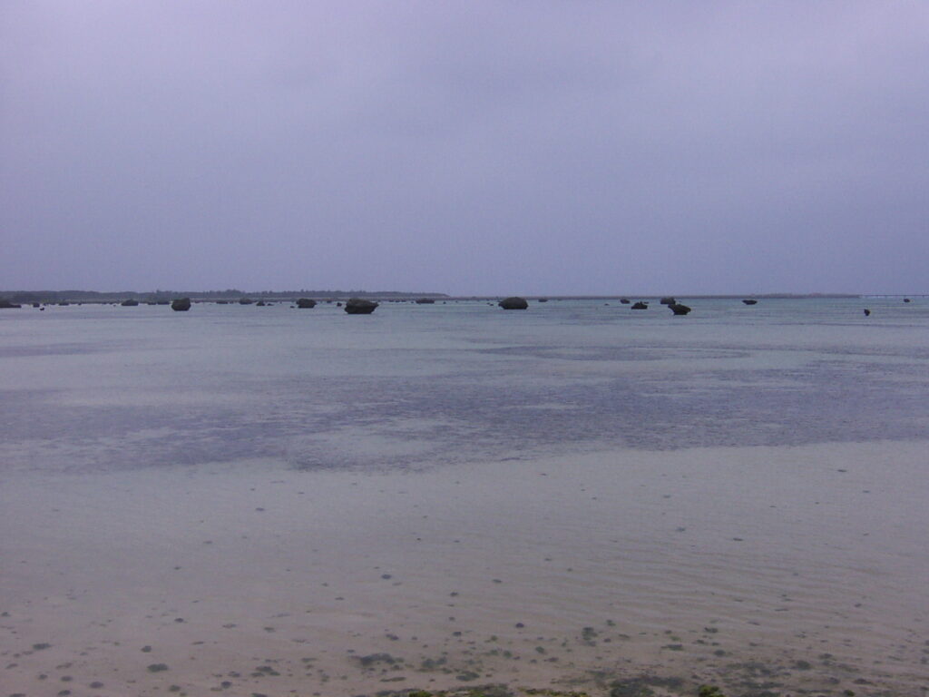 伊良部島の佐和田の浜