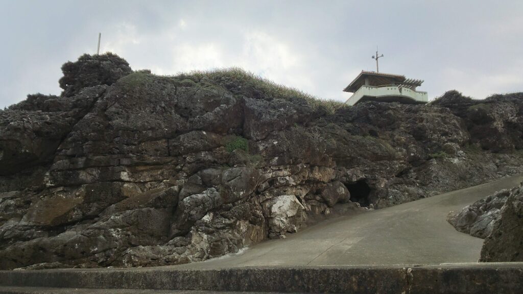 南大東島の塩屋プール入口