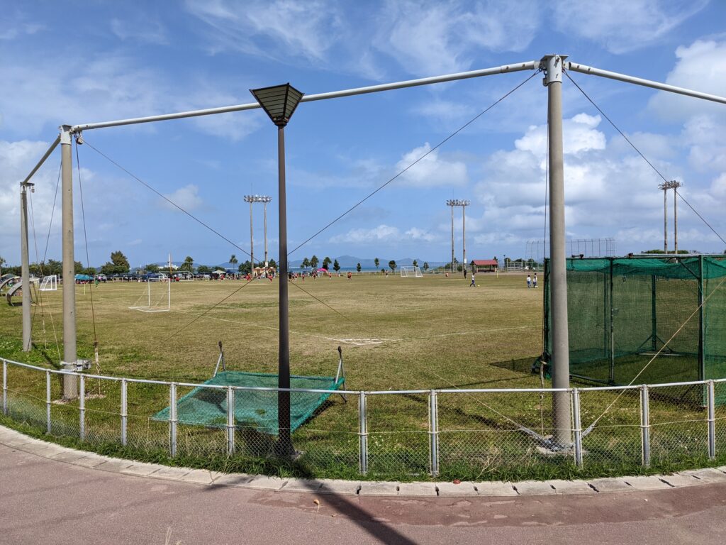 与那城総合公園野球場