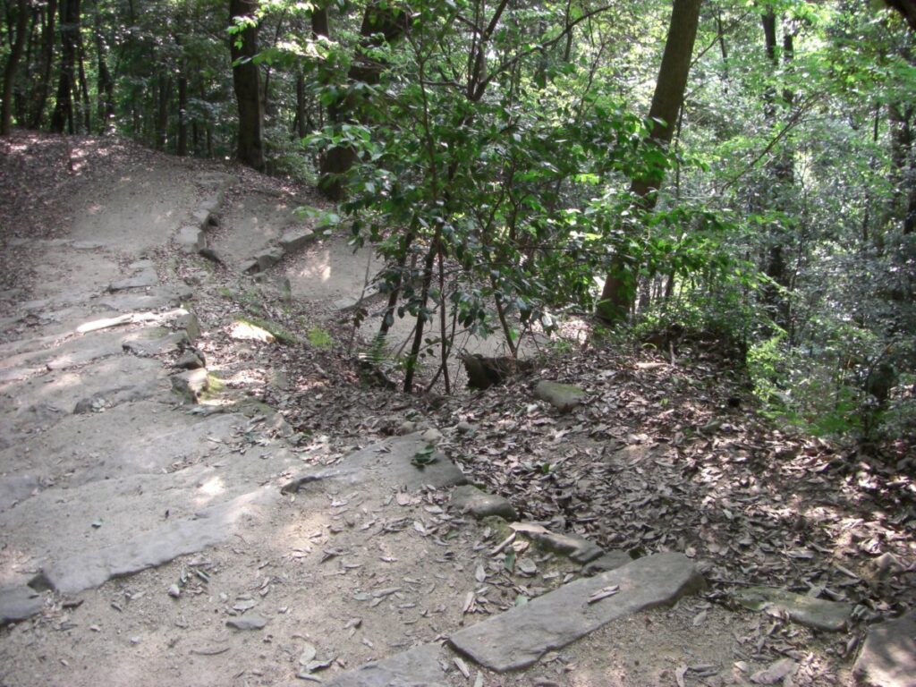 松山城黒門口登城道