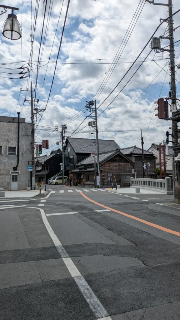 佐原の町並み保存地区の中心・忠敬橋