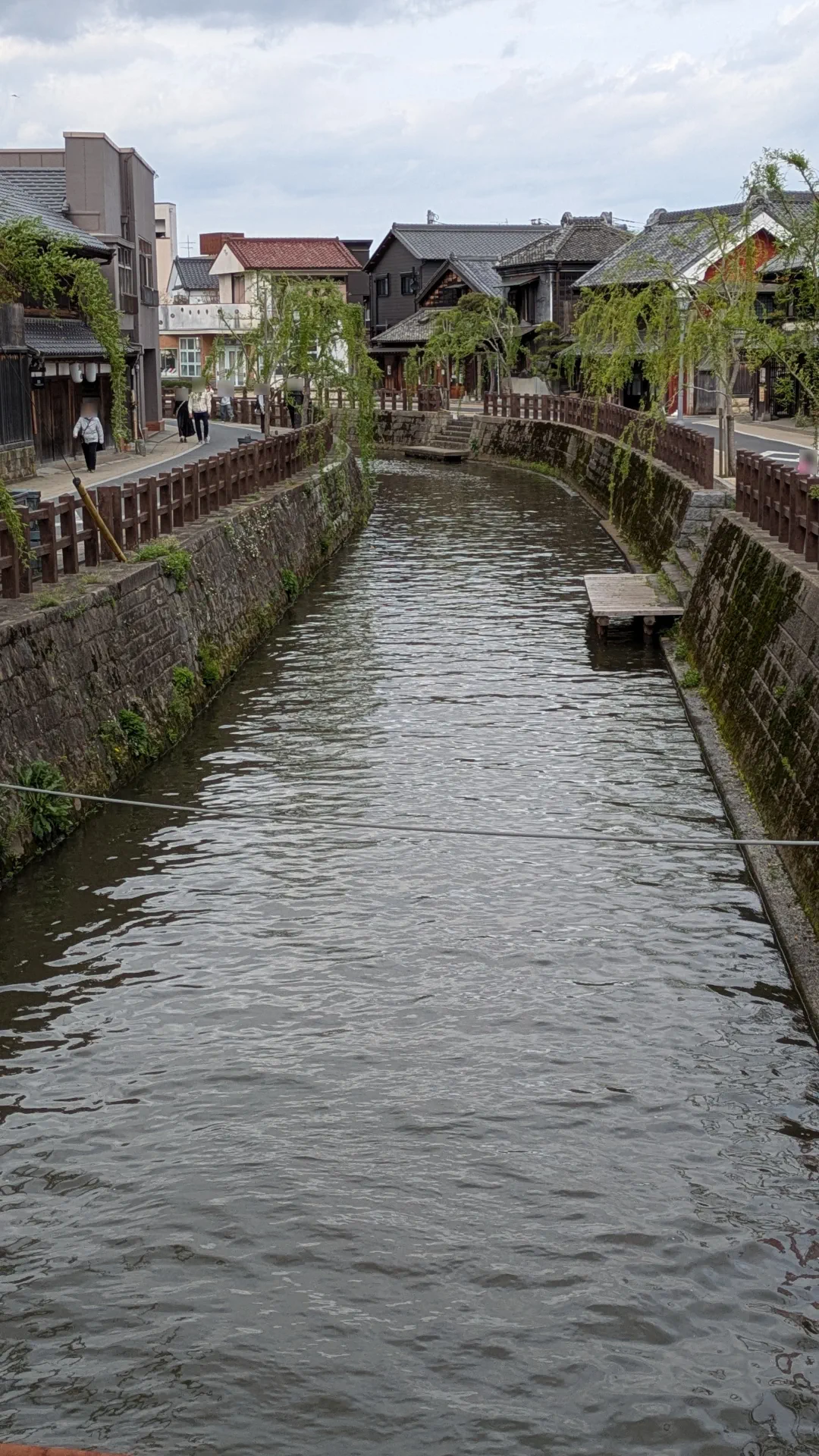 忠敬橋から眺める小野川の下流方向の景色