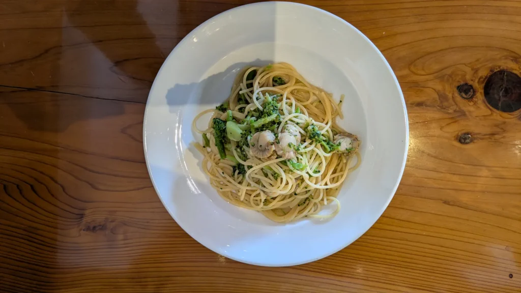 ワーズワースのホタテとブロッコリーのパスタ